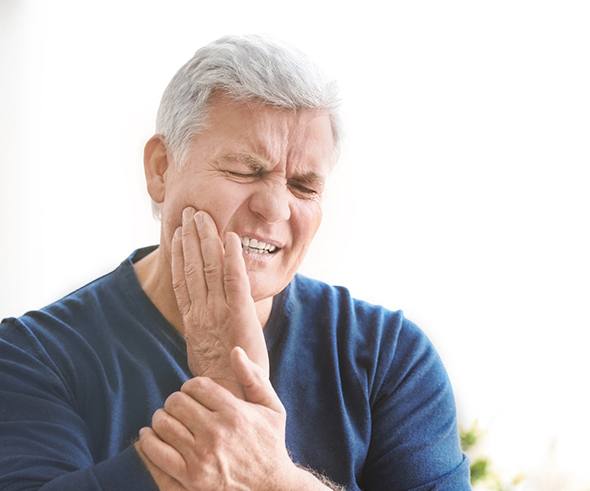 A man with a toothache
